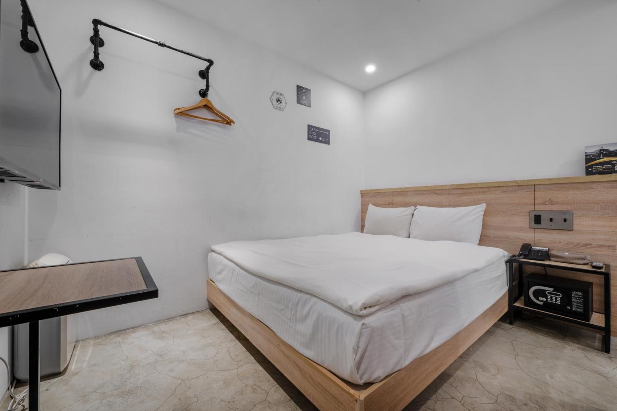 Chase Hotel Ταϊχούνγκ Εξωτερικό φωτογραφία